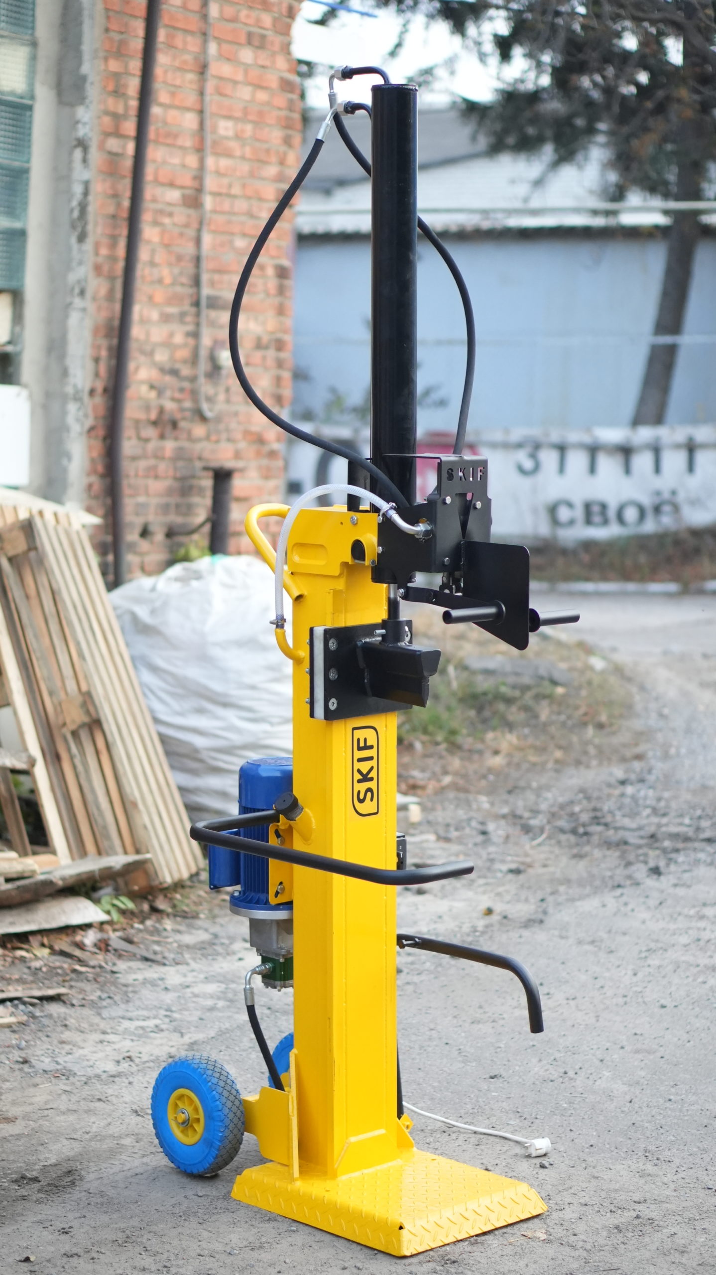 Дровокол гидравлический SKIF HC-16 -  Skif.in.ua